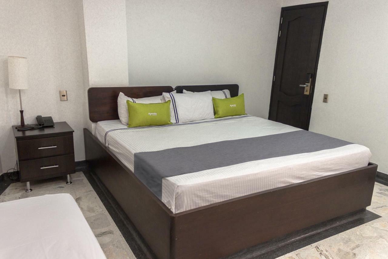 Hotel Calasanz Real Medellin Ngoại thất bức ảnh